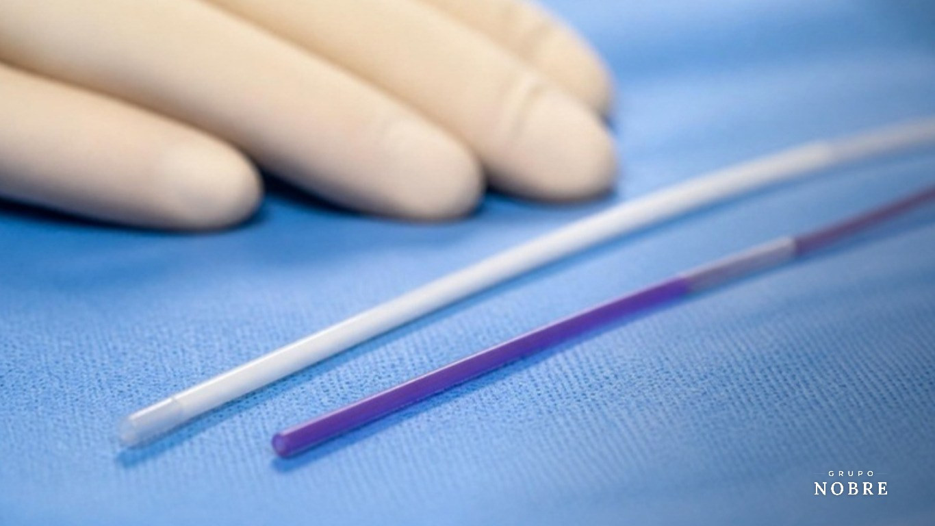 PICC de silicone ou de poliuretano: qual escolher